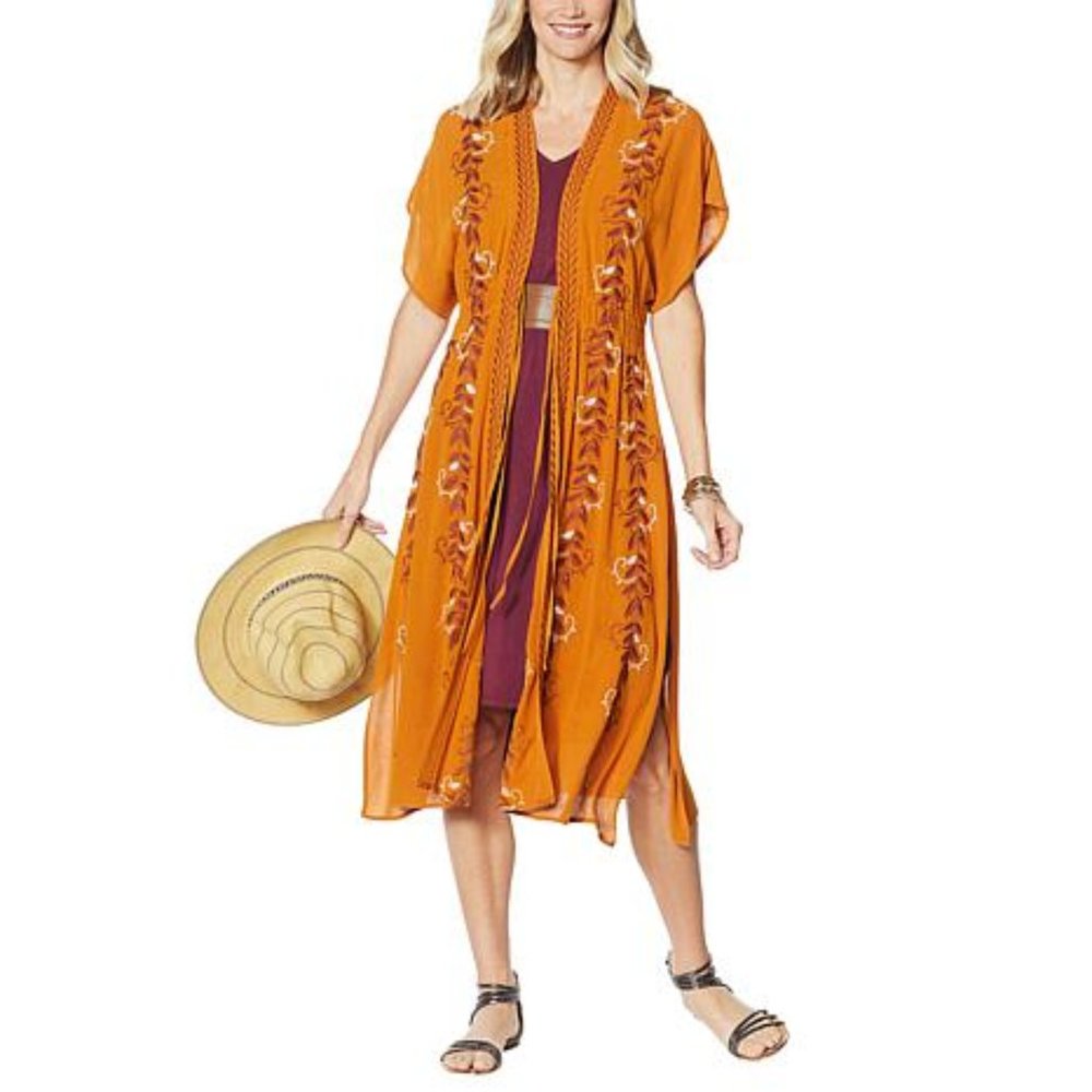 🛍OFFER $25 🛍 CURATIONS EMBROIDERED Dress/Duster
